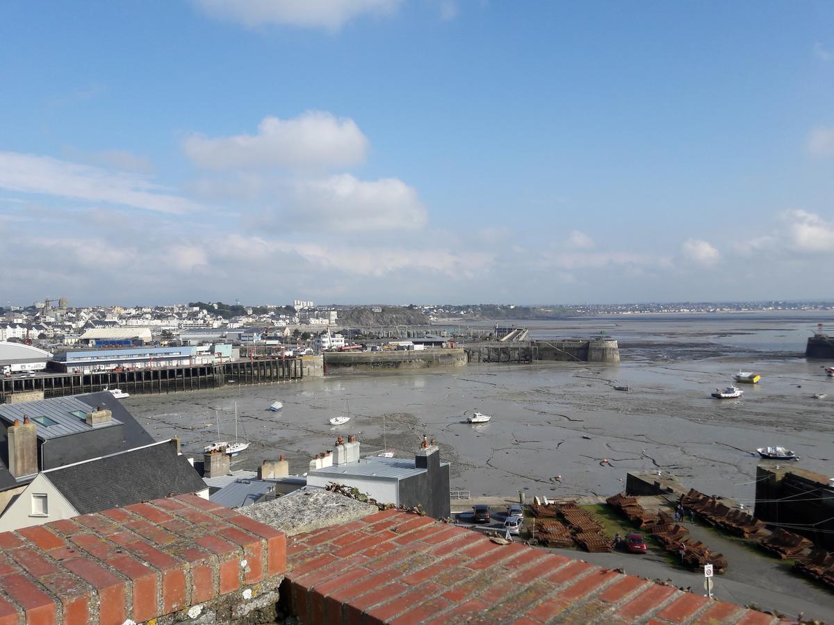 Gite A La Ferme Entre Terre Et Mer Hérenguerville Exteriör bild